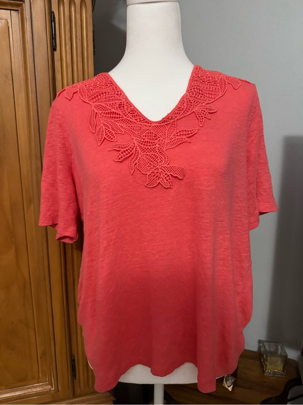 Chico's Coral V-Neck Tee with Crochet Leaf Trim